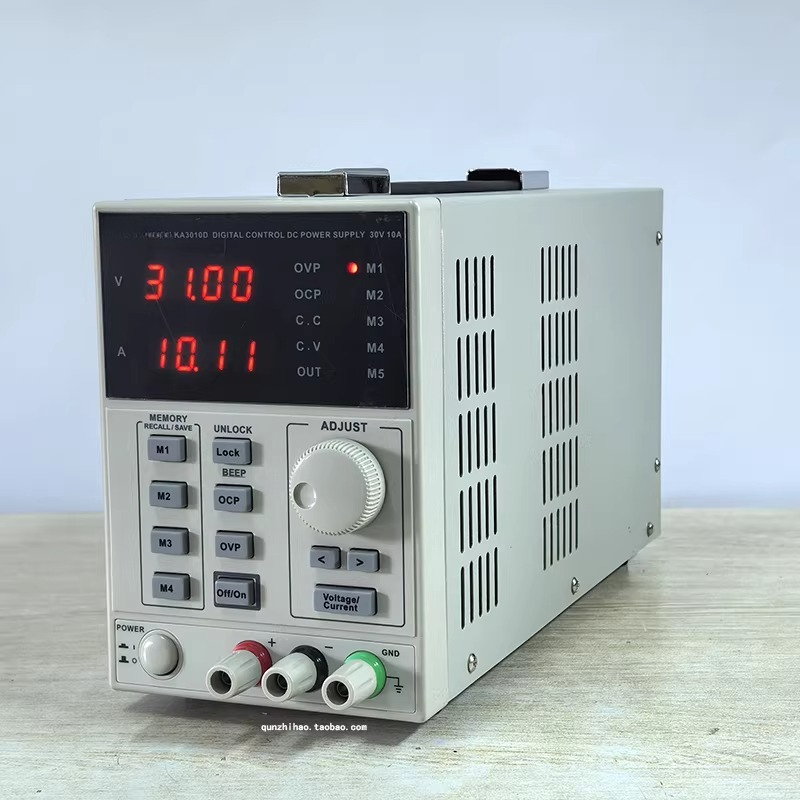 Fuente de Alimentación Lineal  - Programmable Dc Power Supply 30V 10A reseña y precio